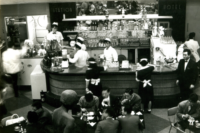 1960年代頃の1階コーヒーショップ